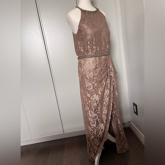 Cameron Blake Mother of the Bride Elegant Lace and Brad Trim Dress Sz 10 - Picture 6 of 15